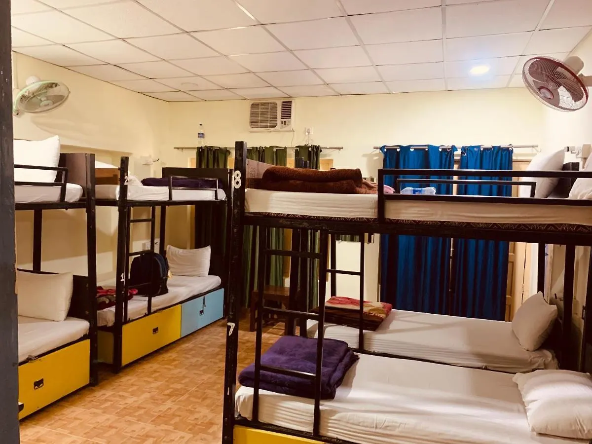 فاراناسي Vagabond Stay Hostel الهند