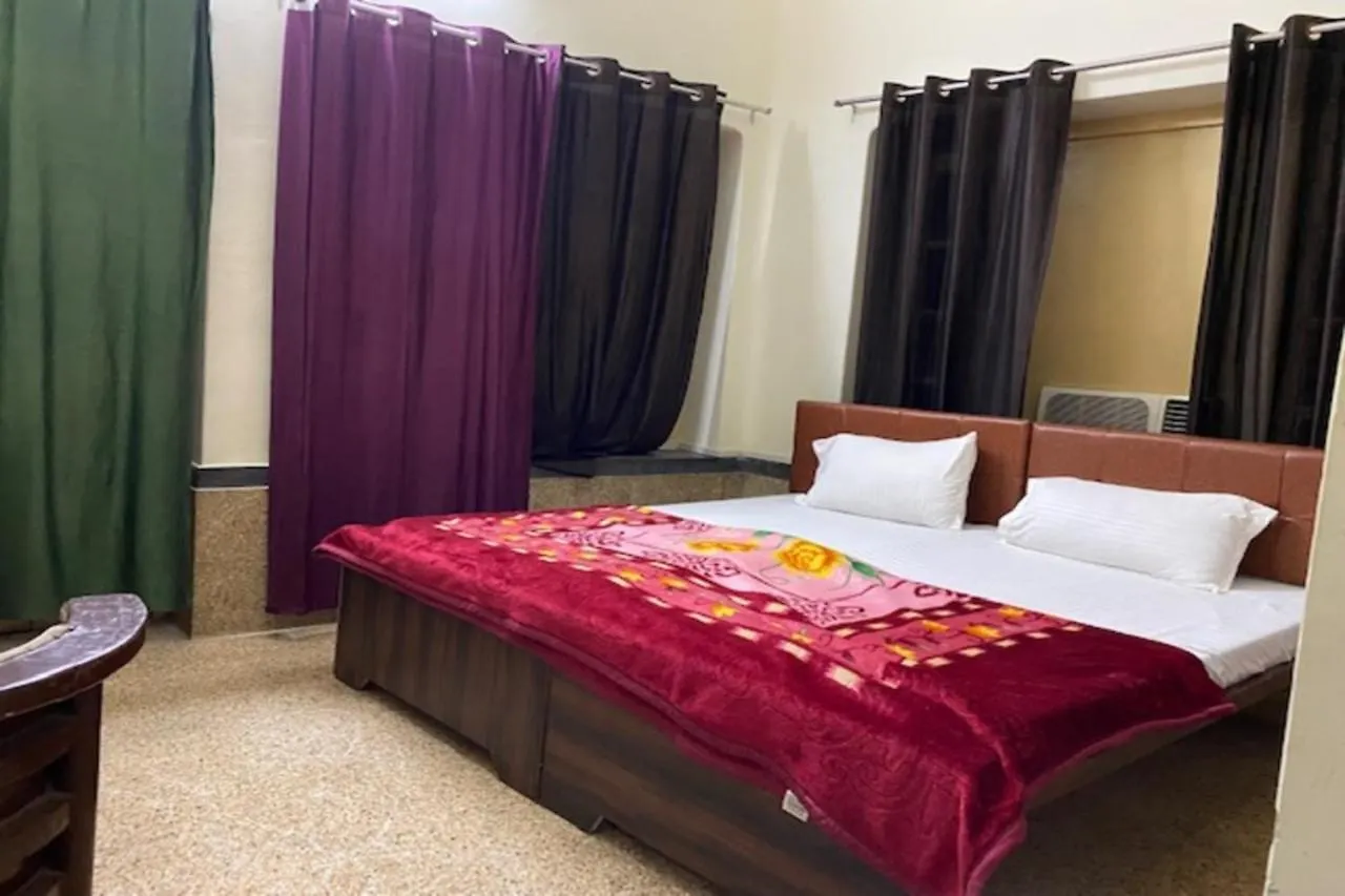 فاراناسي Vagabond Stay Hostel
