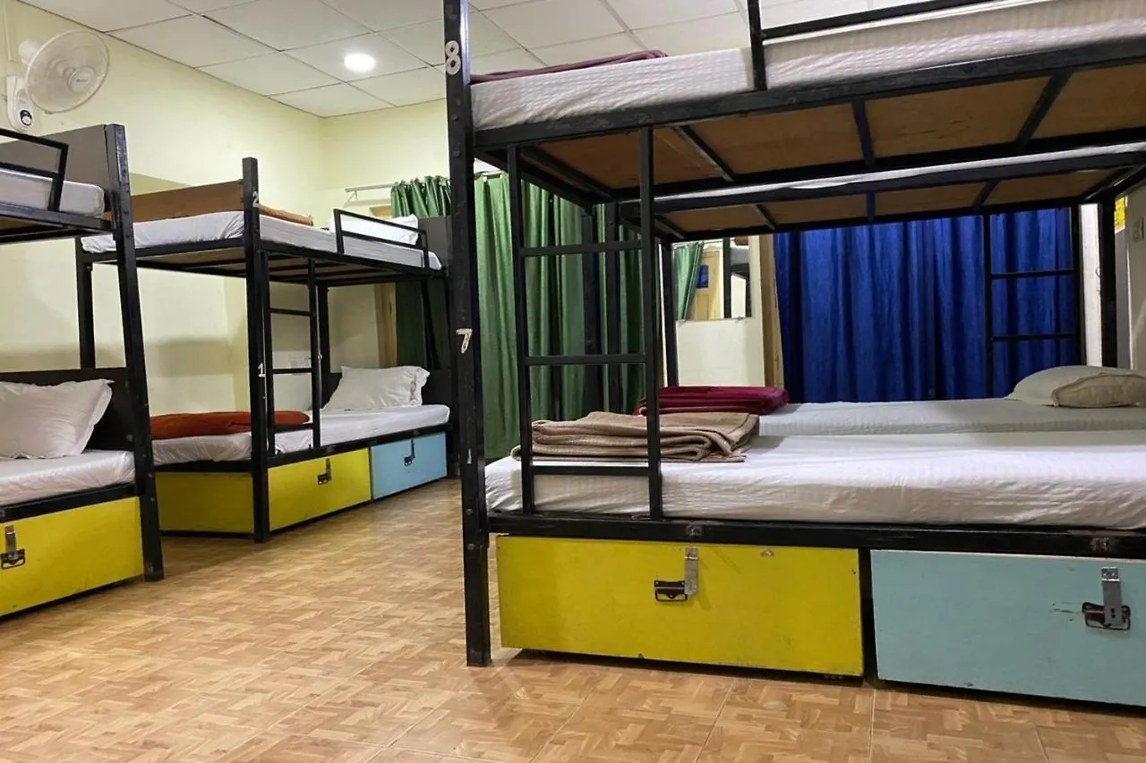 فاراناسي Vagabond Stay Hostel